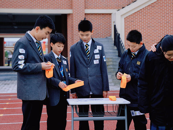 在校100天庆典,南通惠立学校